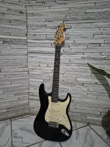 Guitarra Eletrica Tagima by Memphis