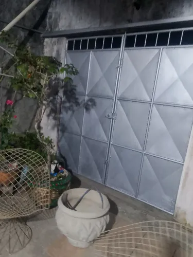 Vende se um portao