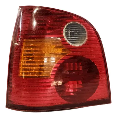 Lanterna Direita Vw Polo 1.6 2003 V1802 - P19 Direito/passageiro Não Informado