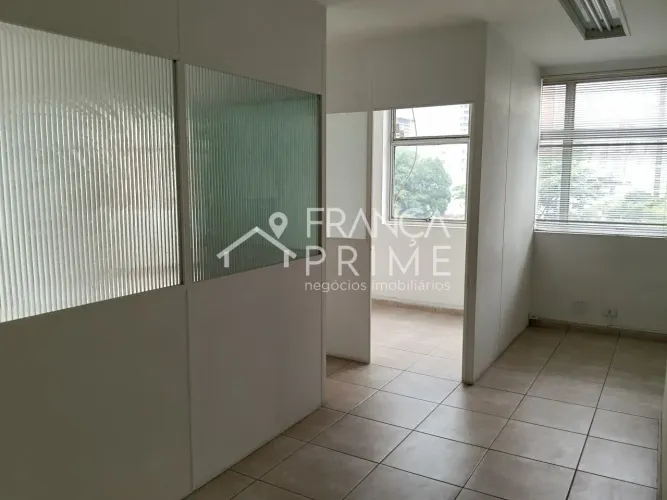 Sala Comercial para locação em Perdizes ? Rua Padre Chico, 1 Vaga, Excelente Localização