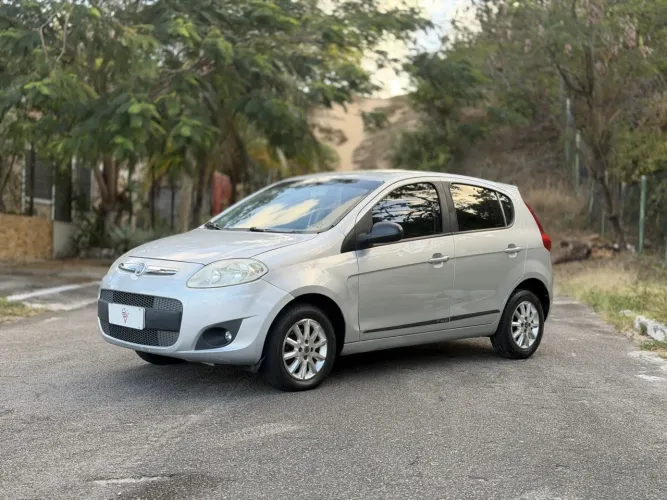 Fiat Palio Attractive 1.0 EVO Fire Flex 8V 5P 2013