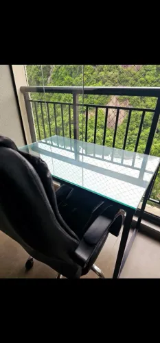 Mesa p/ Home Office com Cadeira de Presidente