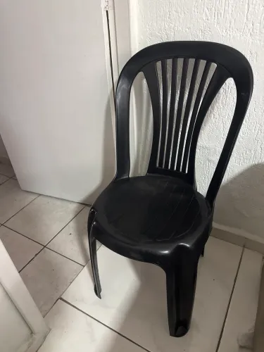 Cadeiras Pretas Semi Novas 