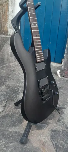 Guitarra Cort EVL k4