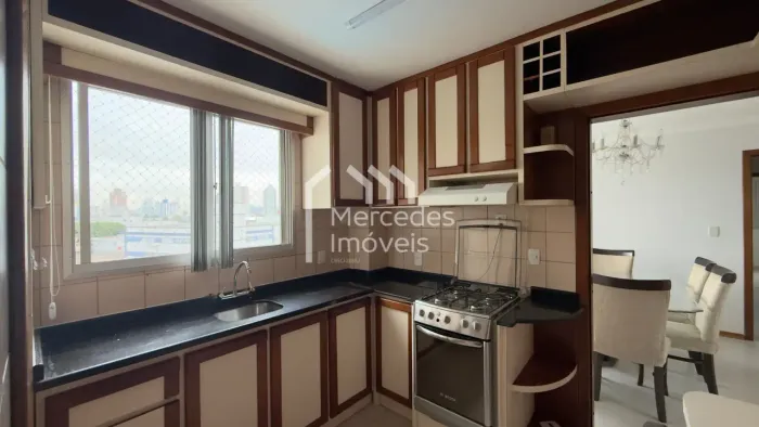 Apartamento mobiliado com 3 quartos sendo 1 suíte para locação R$ 5.705,00 taxas inclusas 