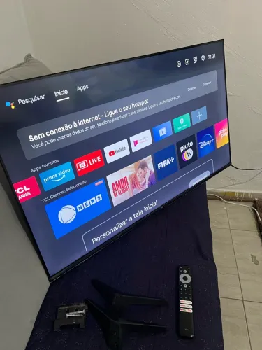 Tv tcl 43 polegadas , com 8 meses de uso .