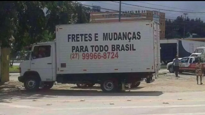 FRETES E MUDANÇAS PARA TODO O BRASIL