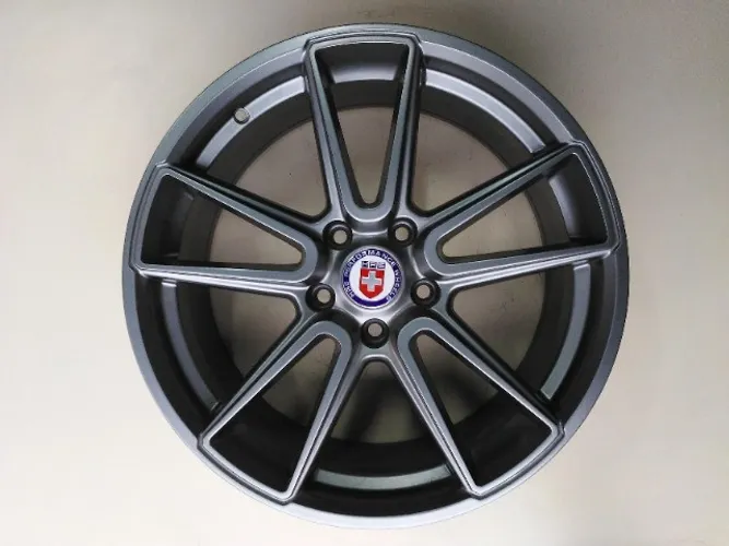 Rodas Aro18 Usada 5D5 HRE 5x114  Grafite  JG55