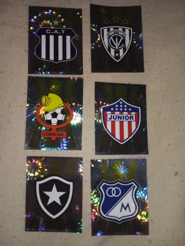55 Figurinhas Libertadores 2024