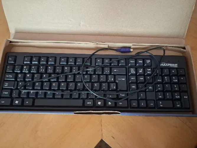 Teclado Ps2 Corp Abnt2 Cabo - Nunca Usado