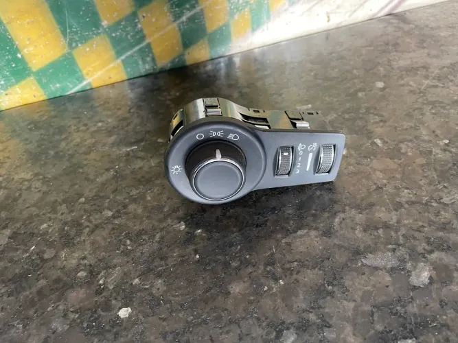 Chave comando farol Jeep renegade longitude t270 2023 *0