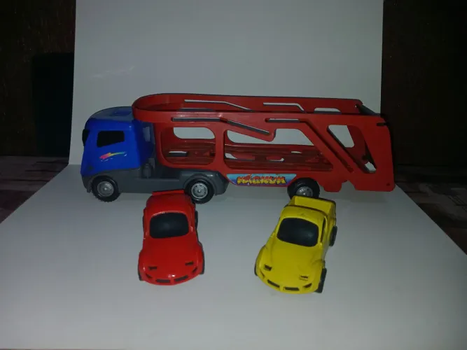 Conjunto de Carrinhos com Carreta Magnum