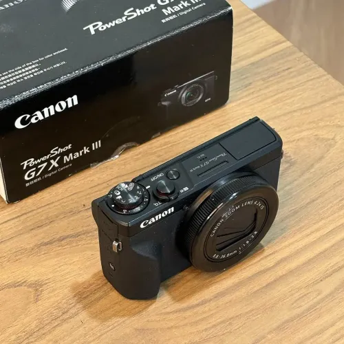 Câmera Canon g7x iii 