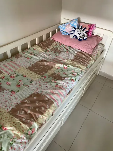 Cama Solteiro e Cama Auxiliar