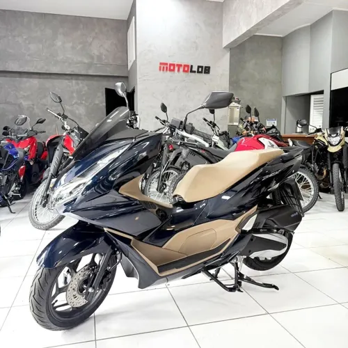 PCX DLX 0 KM 2026/2026 emplacada
