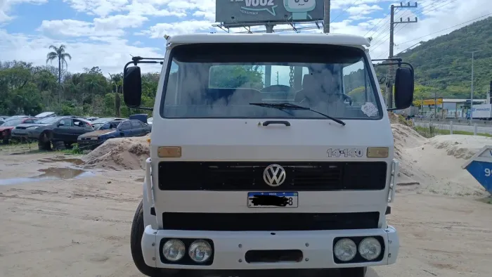 Caminhão VW 14-140 Poliguindaste Reduzido - Ano 91