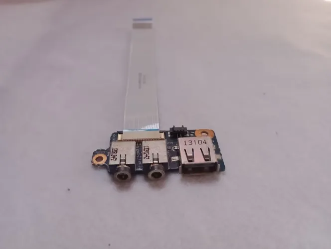 Placa USB e áudio para Notebook Philco 14m -744w8-3d