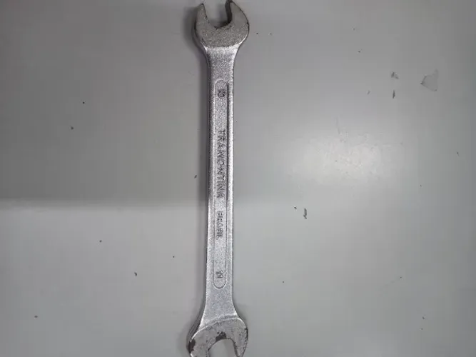 chave fixa Tramontina número 10 e 11