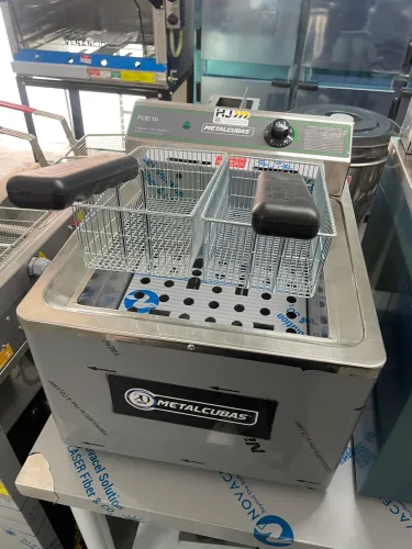 MB Fritadeira elétrica FOE 15 - Metalcubas