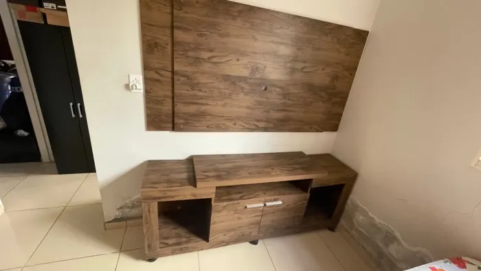 Rack Estante de Sala com Aparadoras , Gavetas e Painel de TV