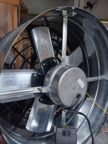 Exaustor  Ventisol 40 cm Comercial com Reversão 127V ou 220V