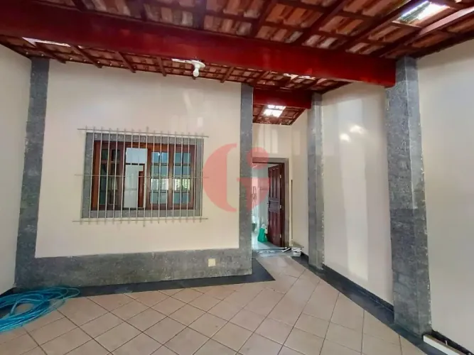 Casa térrea para venda com 3 dormitórios sendo 1 suíte e 2 vagas cobertas - Jardim das Ind