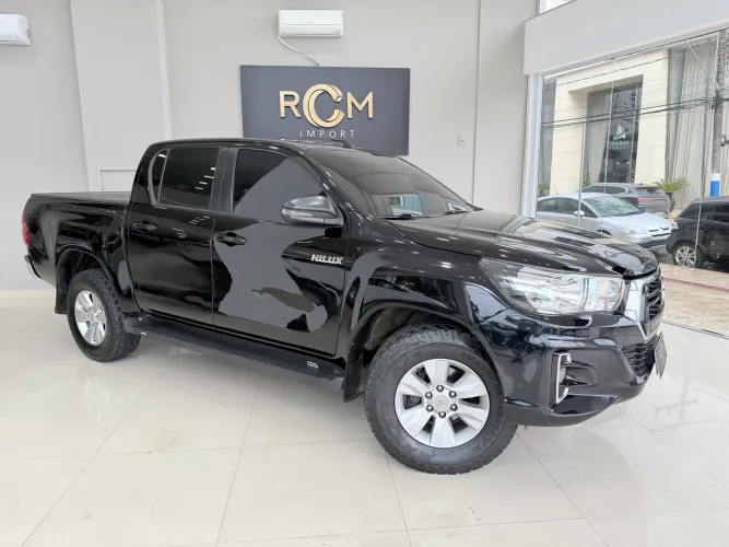 Toyota Hilux CD SR 4X4 2.8 TDI Diesel Aut. 2019
