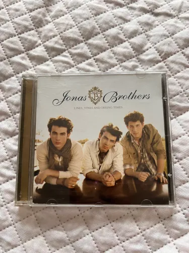 CD Jonas Brothers 