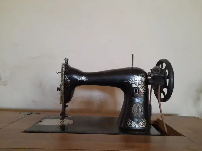 Maquina de costura antiguidade