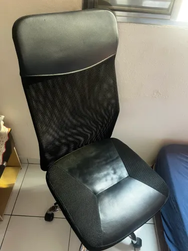 Cadeira de Escritório | Base Cromada | 