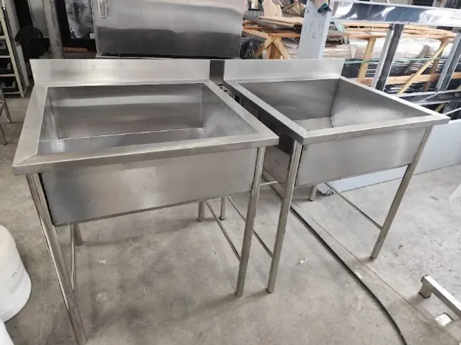 Tanque Profissional em Aço Inox - Fabricação Sob Medida