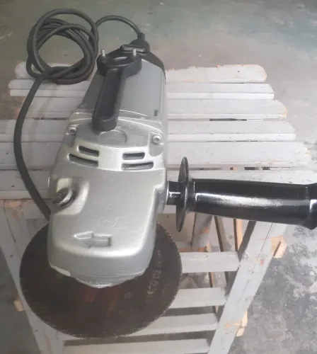 Esmerilhadeira Angular 7 Bosch  polegadas 2100w