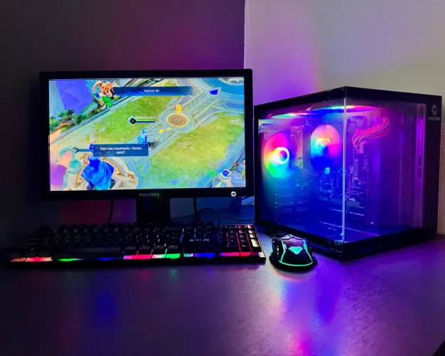 PC GAMER AQUÁRIO (FOTO REAL)  - RODA FREE FIRE, GTA V, ROBLOX E LOL - 12x R$142