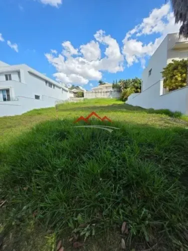 Terreno à venda no condomínio Terras de São Carlos em Jundiaí