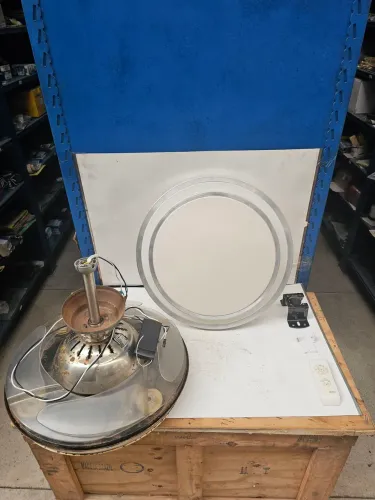 Ventilador de teto com controle remoto retrátil 3 Pás / LED / Bivolt