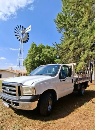 Ford F350 2017 Carroceria Madeira - Unico Dono!