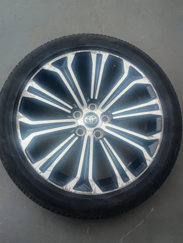 Roda de Liga Leve Toyota Corolla aro 17