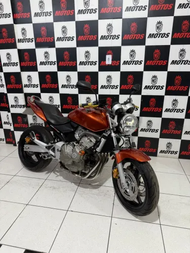 CB 600F HORNET
