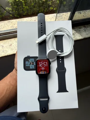 Apple Watch SE 2 44mm