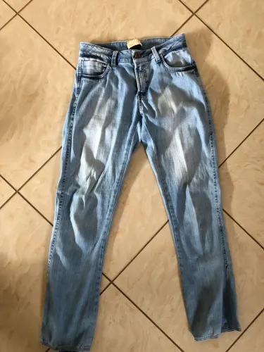 Calça Jeans- 16 anos