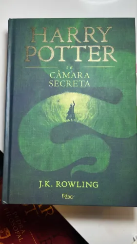 Harry Potter e a Câmara Secreta - Capa Dura - Ótimo estado