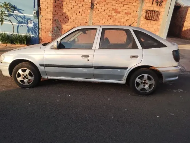 Volkswagen Pointer Usados e Novos