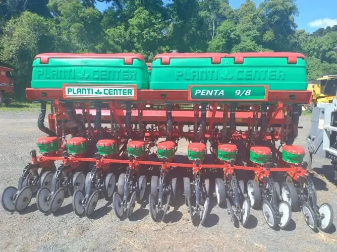 Plantadeira Planti Center - PC 9/8 Penta 2, 9 linhas. Fabricação 2019