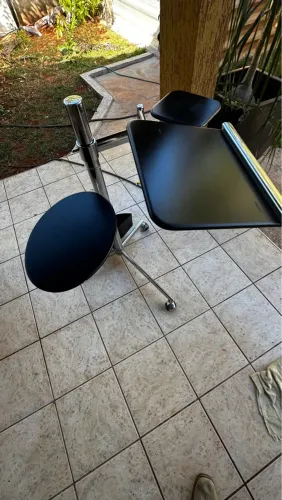 Mesa Móvel para Notebook Octoo Laptable, Cromada e Preto