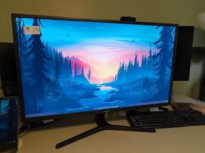Monitor GAMER  Samsung 32", 4K,  2 HDMI, 60H