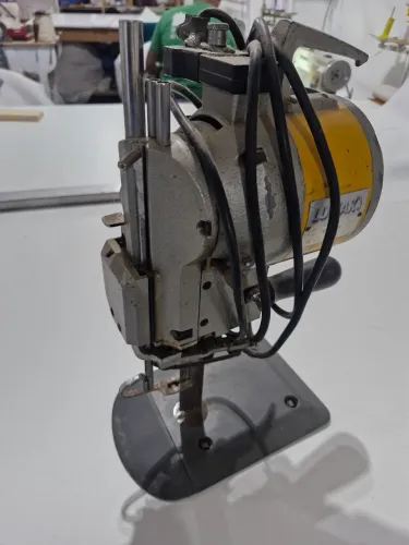 Máquina de cortar tecido 6p 800