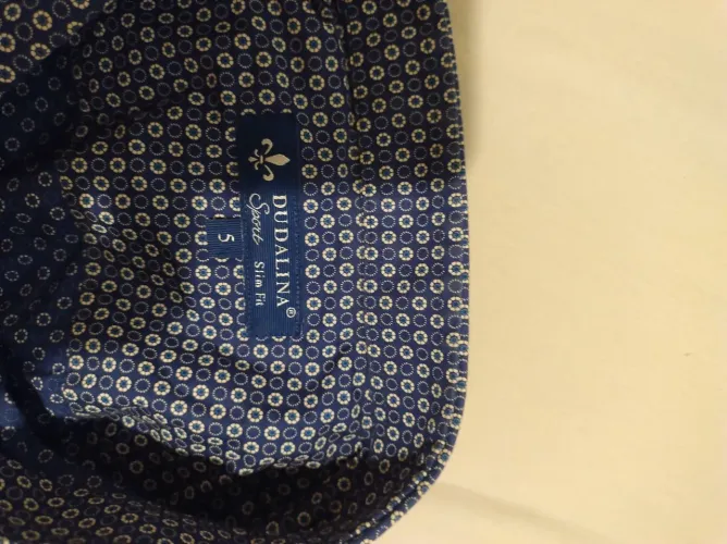Linda camisa Dudalina sport slim fit tamanho 5