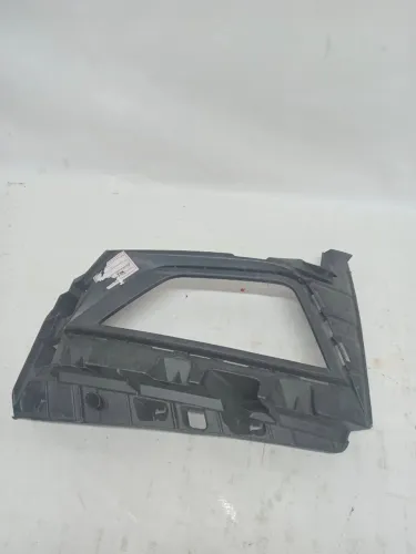 Moldura Farol Milha Le Vw Virtus Poli 18/19 Original