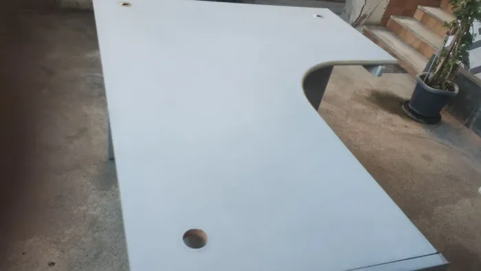 Mesa de Escritório em excelente estado.