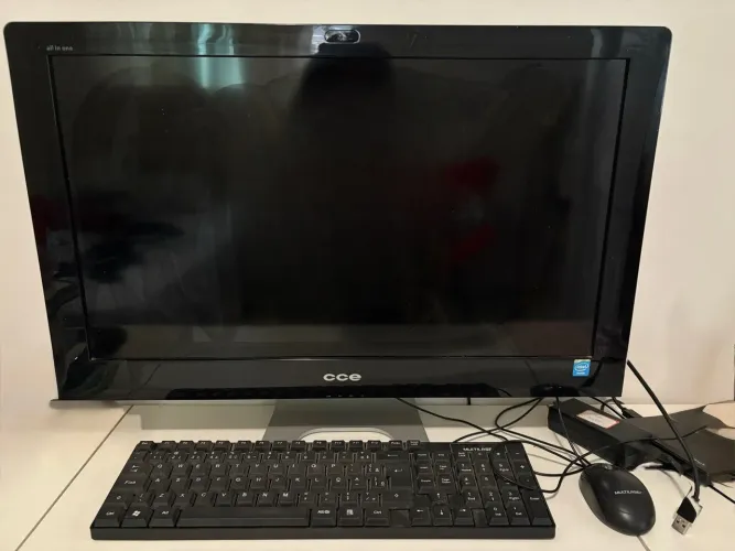 Computador CCE